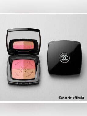 Chanel Voyage De Chanel Travel Face Palette Blush & Illuminating Powders 0.38 oz